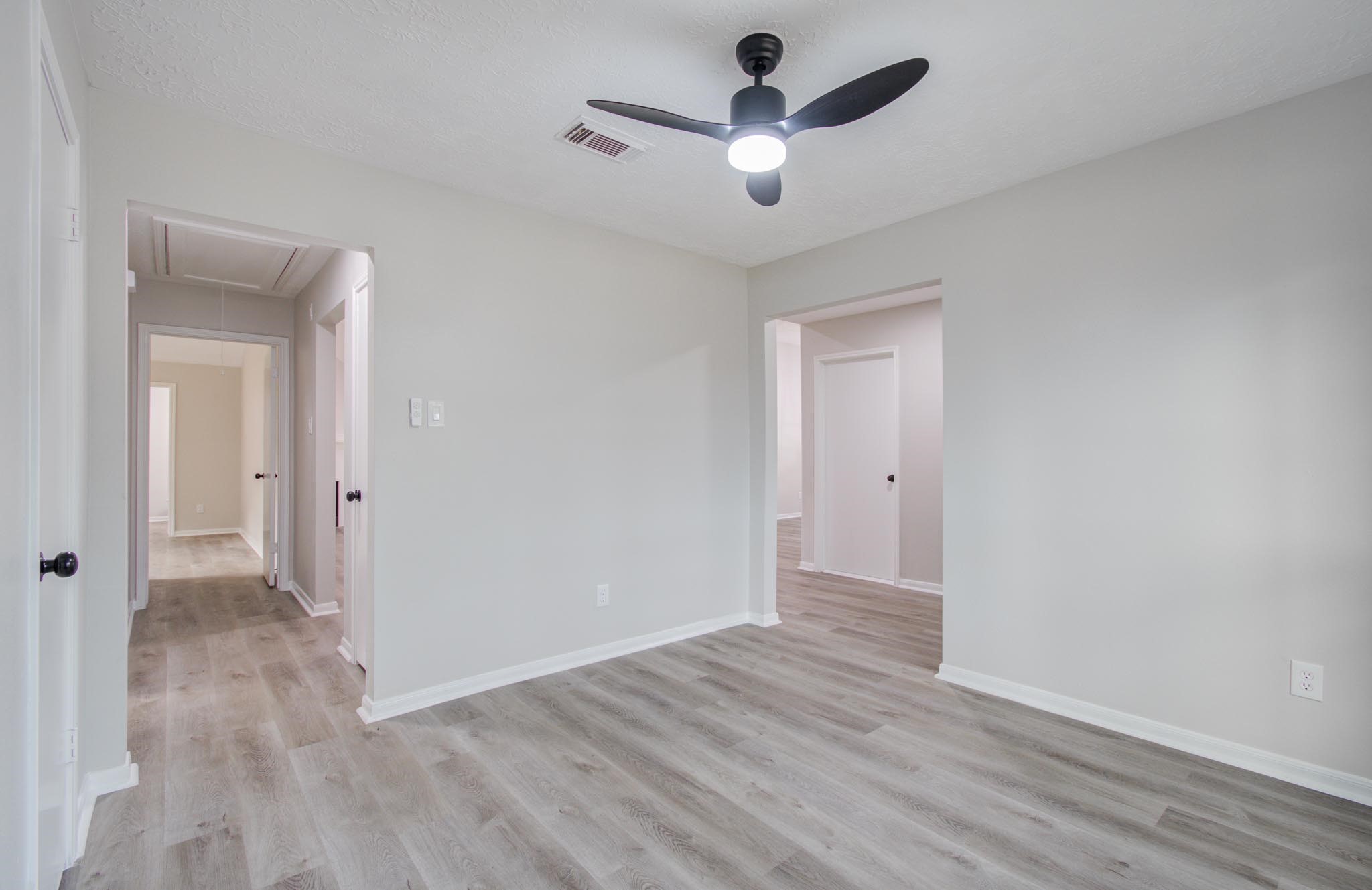 2110 Westminister Road Pearland, TX 77581 - Photo 10 of 41