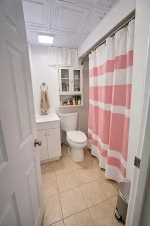 $2,000 | 178 Cohasset Street, Unit 1, Worcester, MA 01604