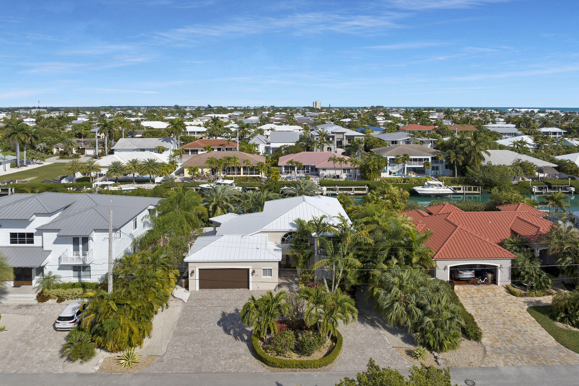 210 14th Street Key Colony Beach, FL 33051 - Photo 22 of 78 Aerial