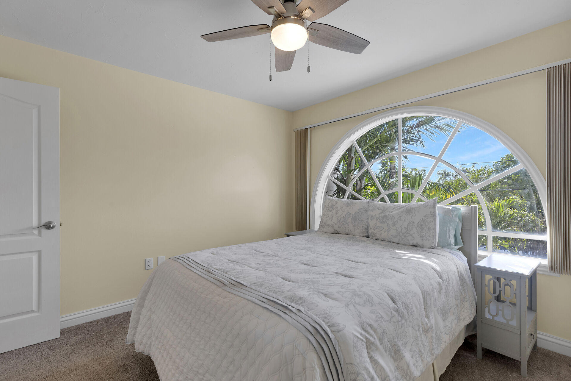 210 14th Street Key Colony Beach, FL 33051 - Photo 57 of 78 Second Guest Bedroom