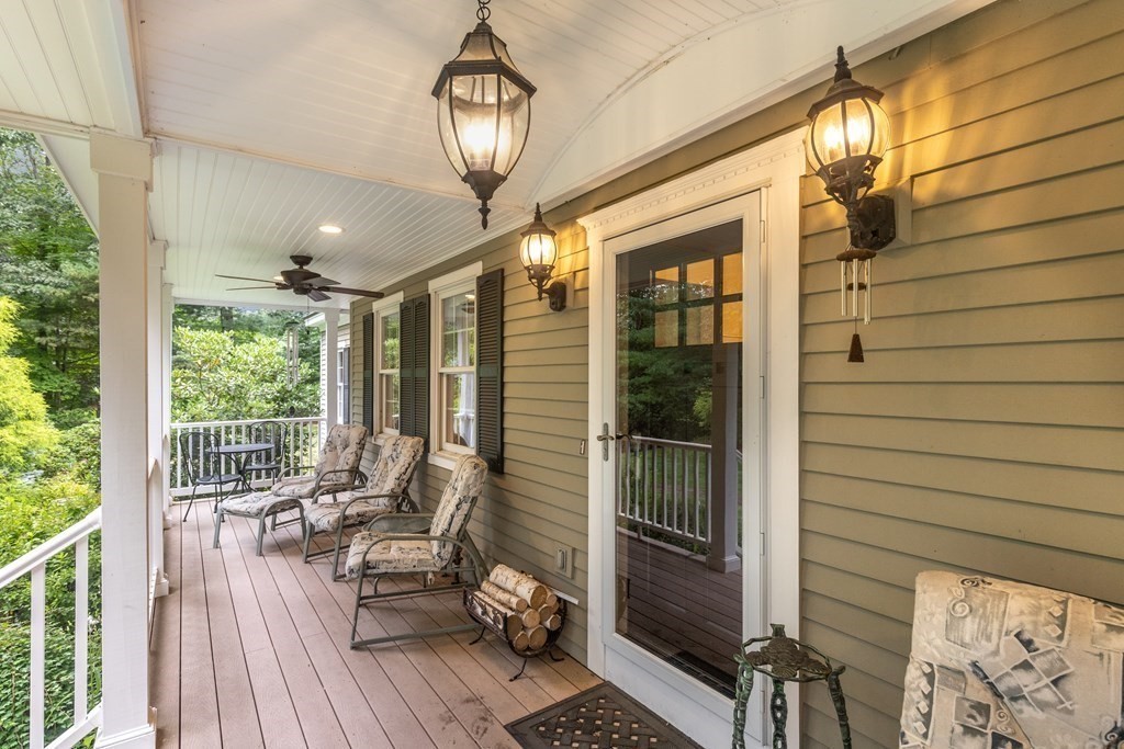 249 Ipswich Road Boxford, MA 01921 - Photo 4 of 38