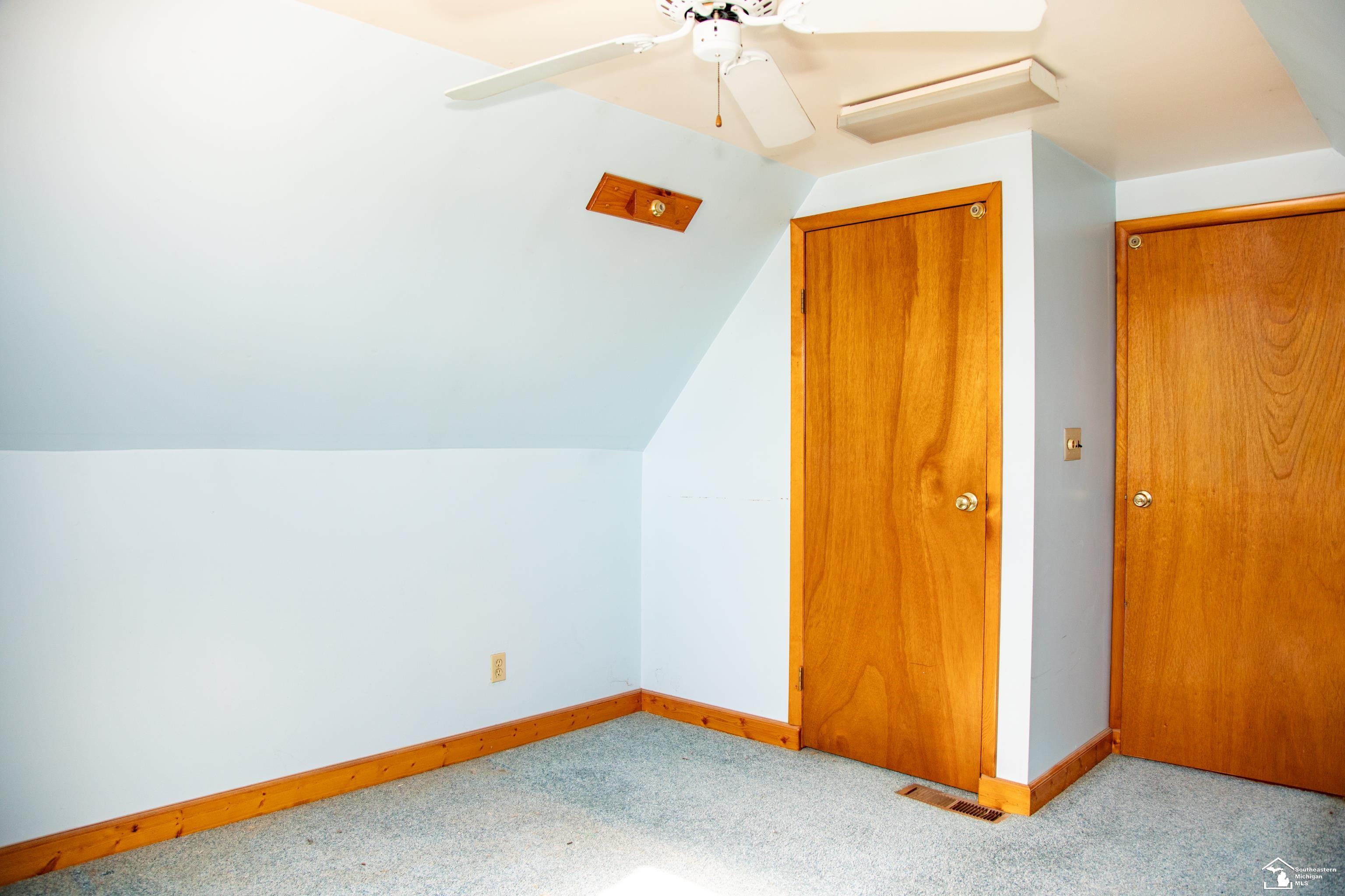 15708 Goddard Road Allen Park, MI 48101 - Photo 17 of 33