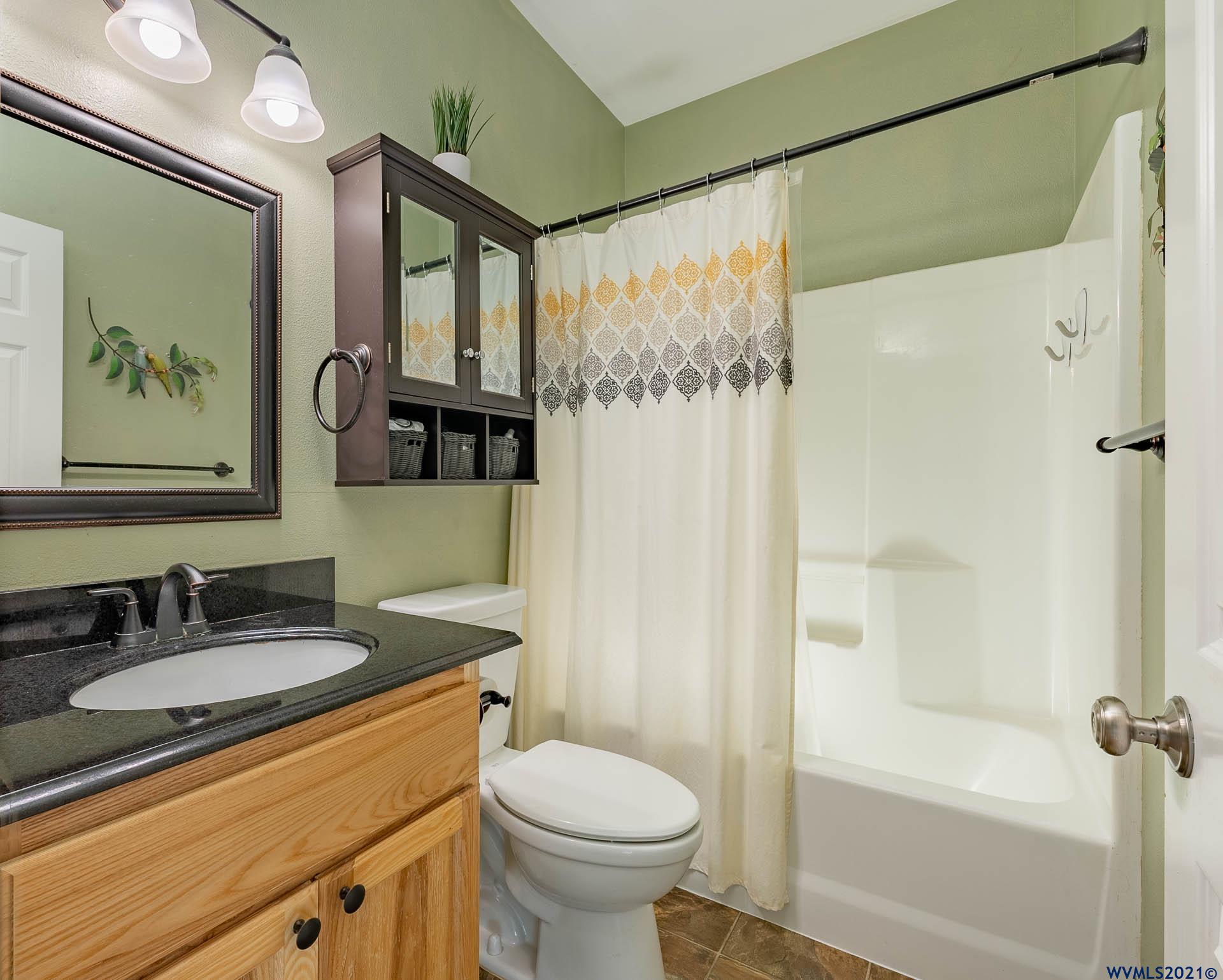 87456 Dukhobar Road Eugene, OR 97402 - Photo 33 of 41 Gallery Image 33