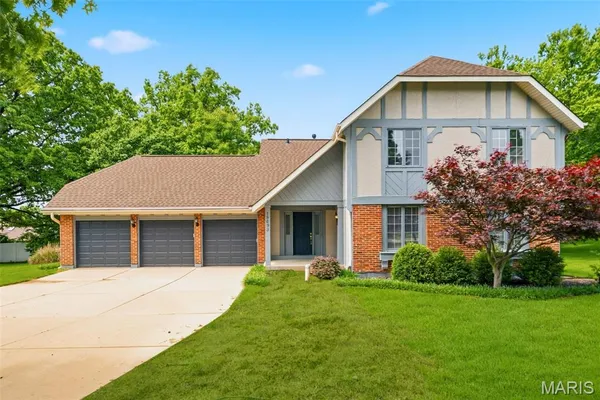 $649,000 | 15693 Dresden Lake Court, Chesterfield, MO 63017