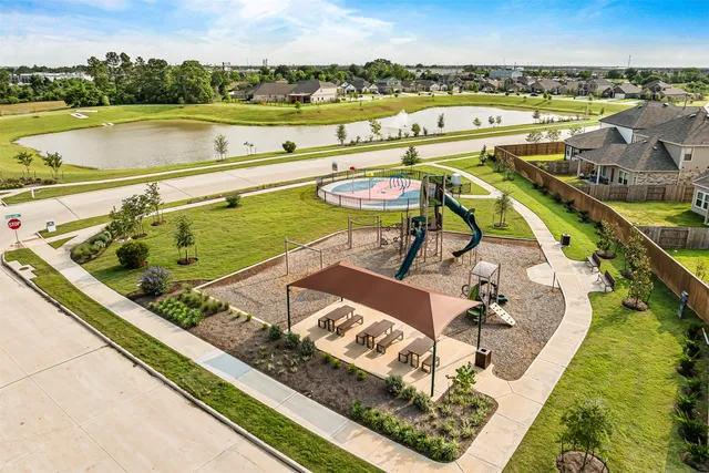 $396,990 | 32111 Morning Luster Court, Fulshear, TX 77441