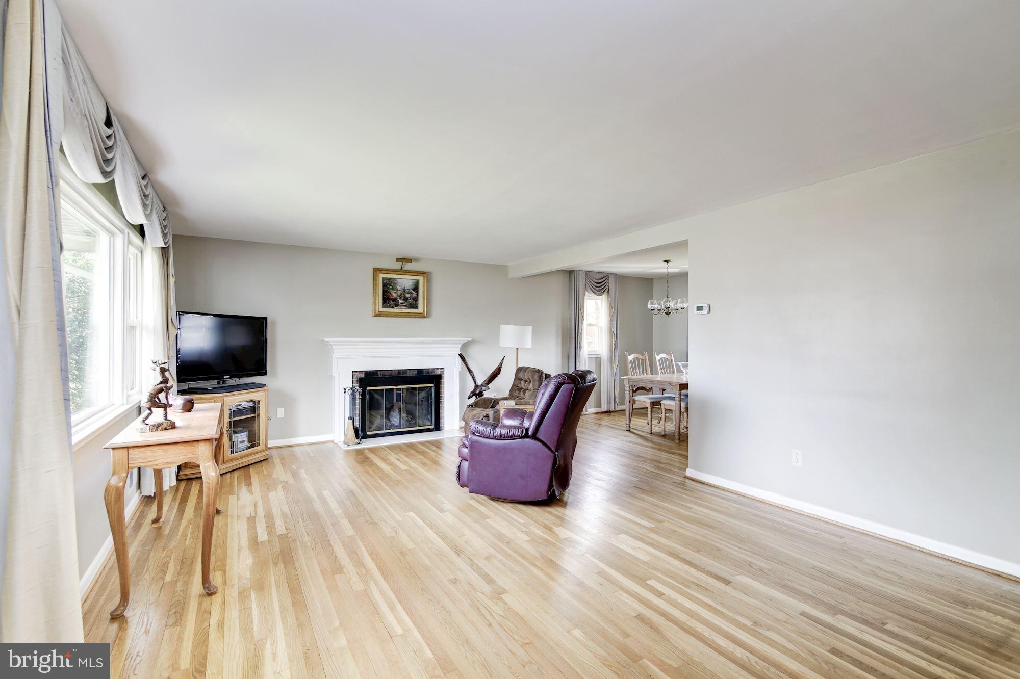 7013 Sea Cliff Road McLean, VA 22101 - Photo 2 of 22 Living Room