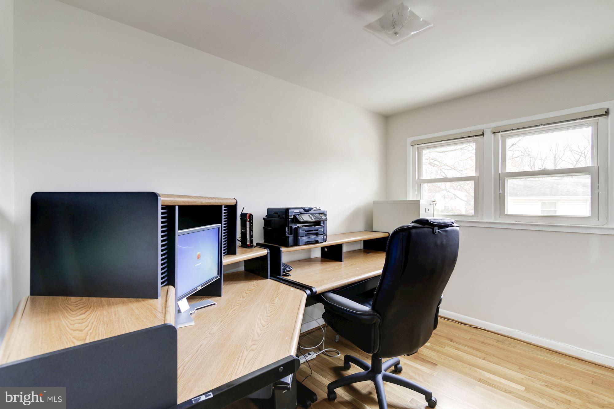 7013 Sea Cliff Road McLean, VA 22101 - Photo 11 of 22 Office / 4th Bedroom