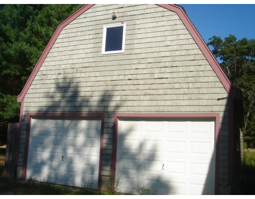 481 Reed Road Dartmouth, MA 02747 - Photo 3 of 13