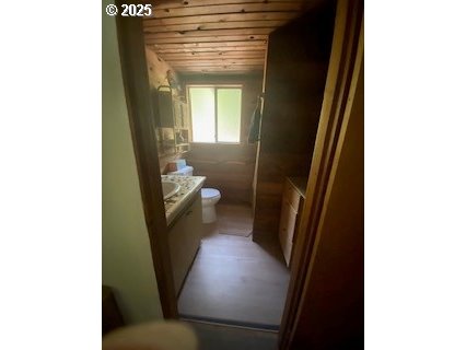 64 Northwoods Cougar, WA 98616 - Photo 10 of 22 a bathroom with a toilet and a shower