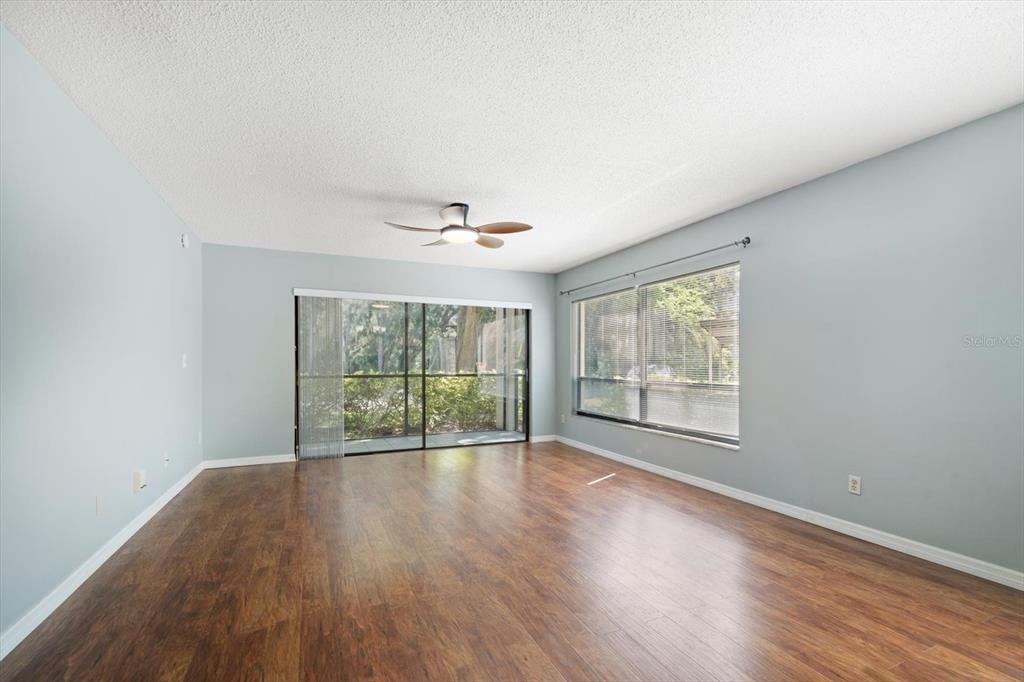 700 Starkey Road, Unit 1111 Largo, FL 33771 - Photo 4 of 38