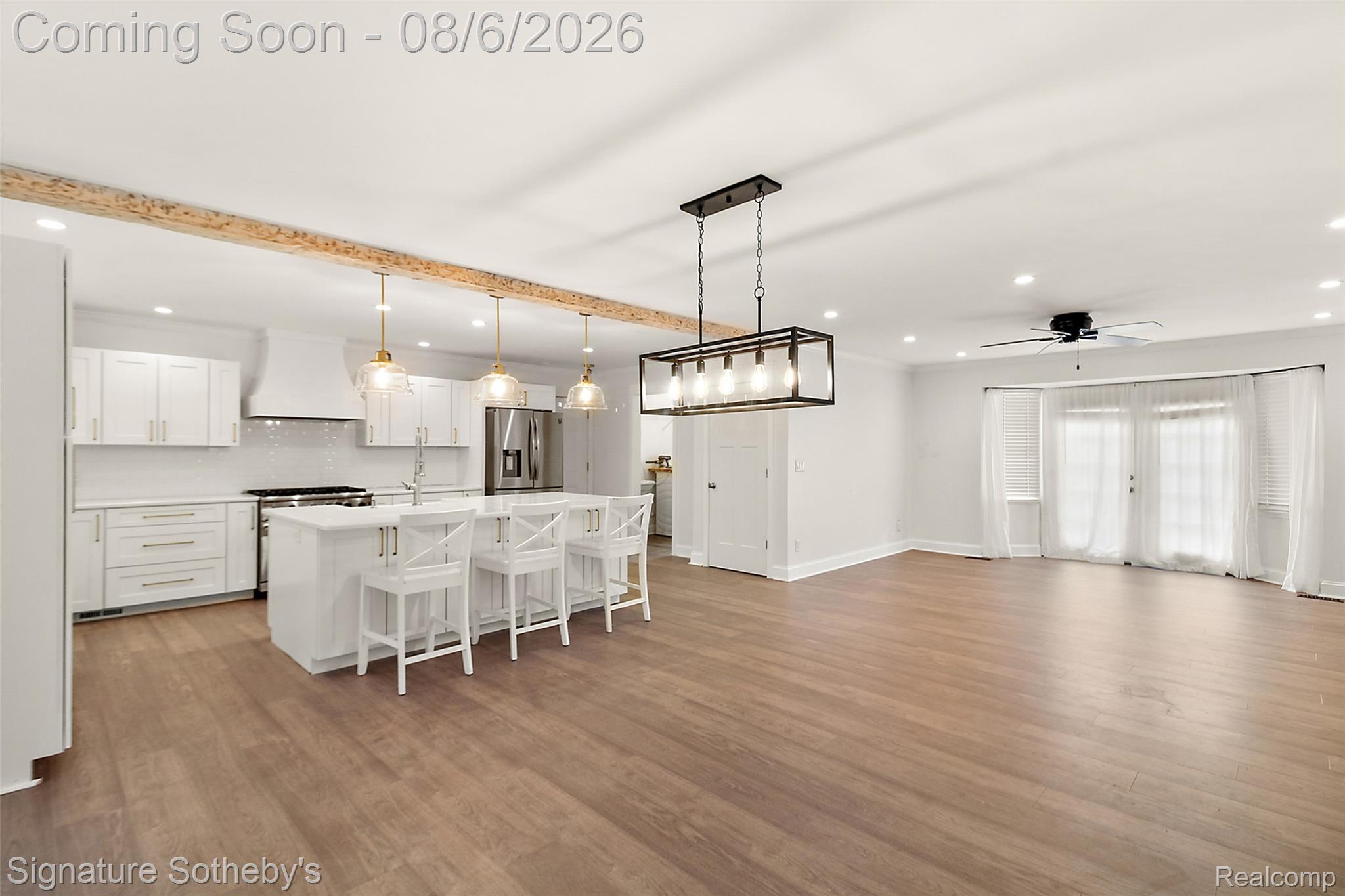 5955 North Lilley Road Canton, MI 48187 - Photo 5 of 34 22-5955 N Lilley Rd-22.jpg