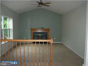 271 Rock Run Road Yardley, PA 19067 - Photo 5 of 12 Family Room