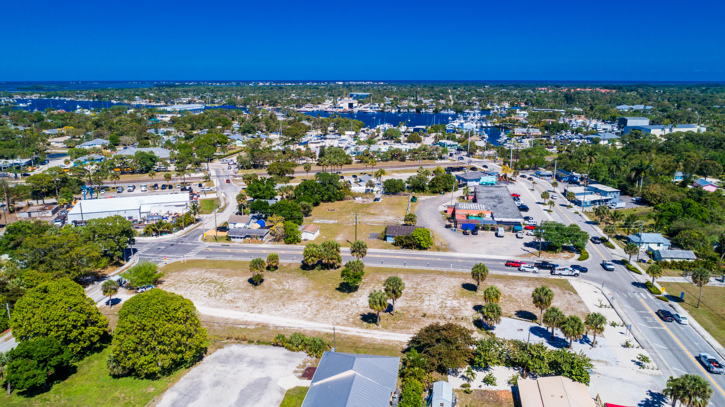 4878 Southeast Commerce Avenue Stuart, FL 34997 - Photo 11 of 13 4878 SE Commerce Ave Stuart FL-print-004