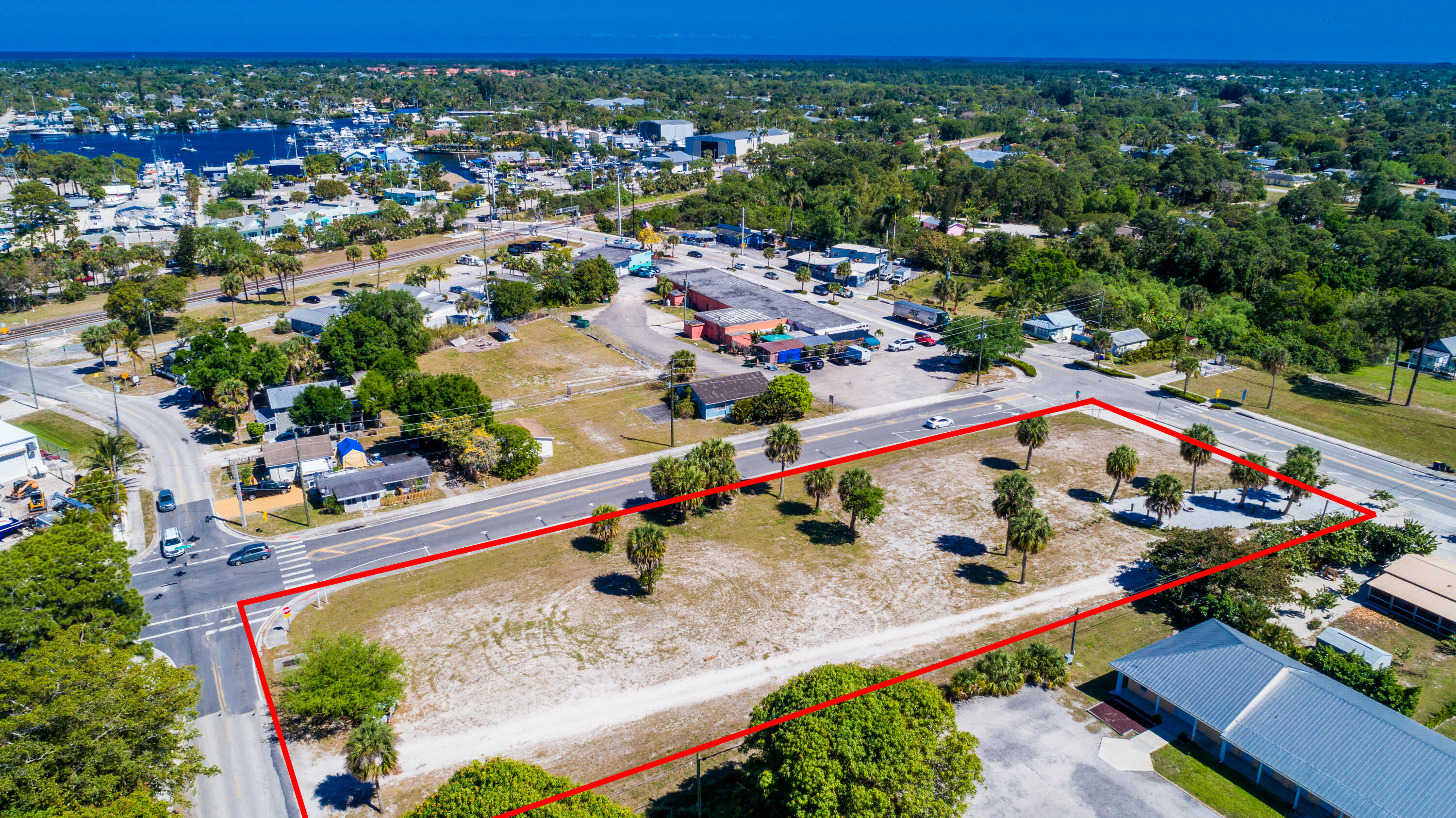 4878 Southeast Commerce Avenue Stuart, FL 34997 - Photo 8 of 13 4878 SE Commerce Ave Stuart FL-print-013