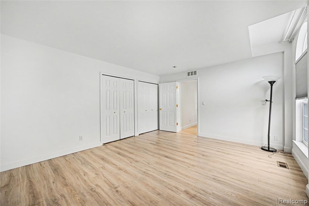 3633 Oakmonte Boulevard, Unit 189 Rochester, MI 48306 - Photo 27 of 36