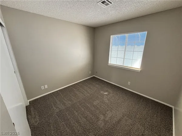 $1,095 | 5880 Medallion Drive, Unit 203, Las Vegas, NV 89122