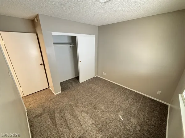 $1,095 | 5880 Medallion Drive, Unit 203, Las Vegas, NV 89122