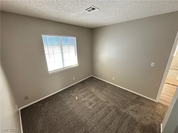 $1,095 | 5880 Medallion Drive, Unit 203, Las Vegas, NV 89122