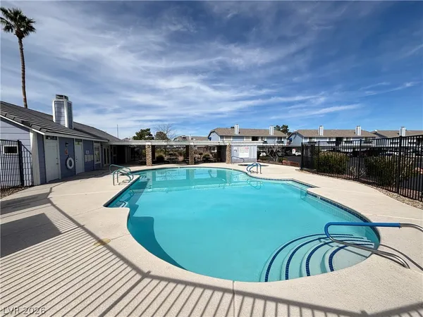 $1,095 | 5880 Medallion Drive, Unit 203, Las Vegas, NV 89122