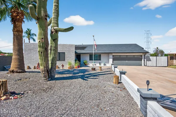 $840,000 | 3710 East Arbor Circle, Mesa, AZ 85206