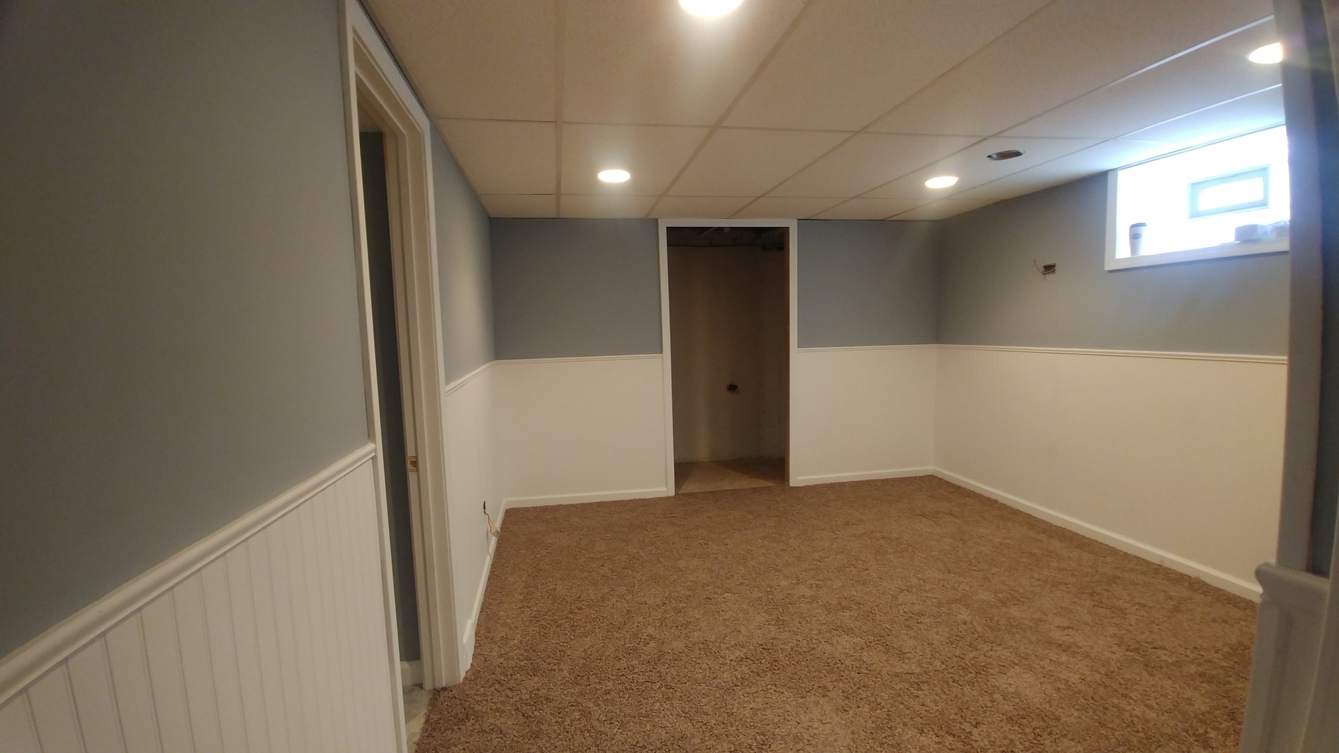 202 7th Place Chicago Heights, IL 60411 - Photo 9 of 11 a view of hallway