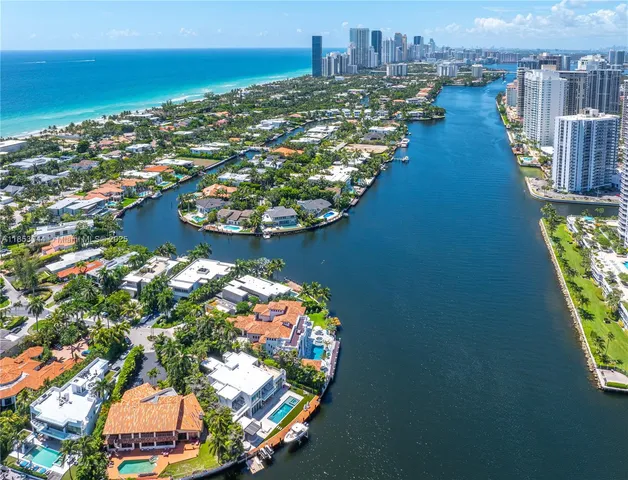 $150,000 | 498 N Parkway, Unit 498, Golden Beach, FL 33160