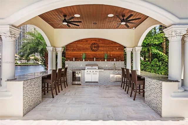 $150,000 | 498 N Parkway, Unit 498, Golden Beach, FL 33160