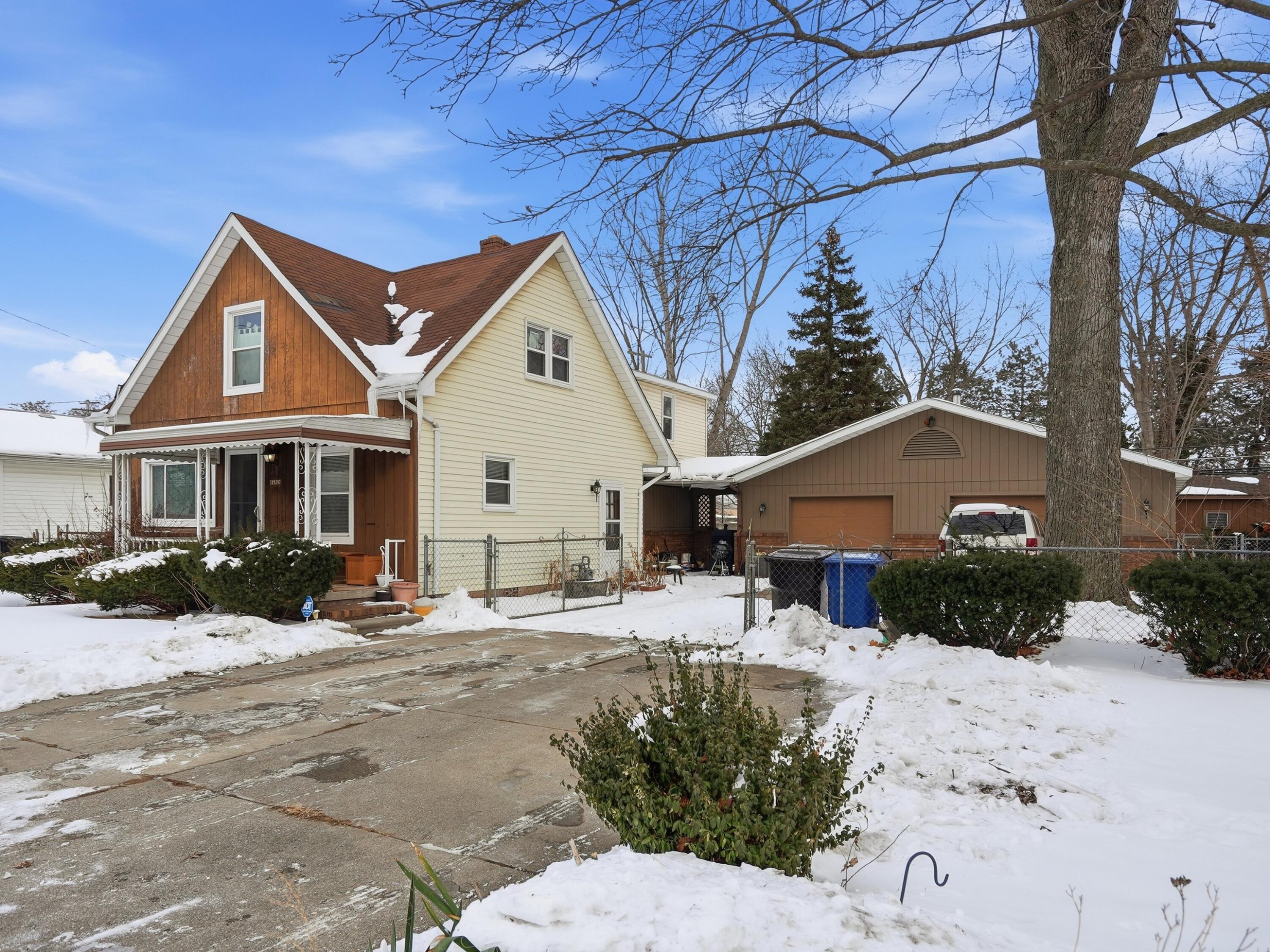 12126 Centralia Redford, MI 48239 - Photo 29 of 31 DSC03139