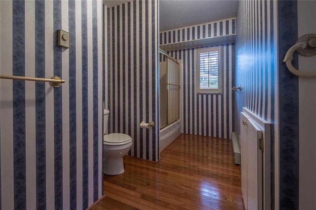 288 Rockledge Road Spruce Pine, NC 28777 - Photo 17 of 27 a bathroom with a toilet