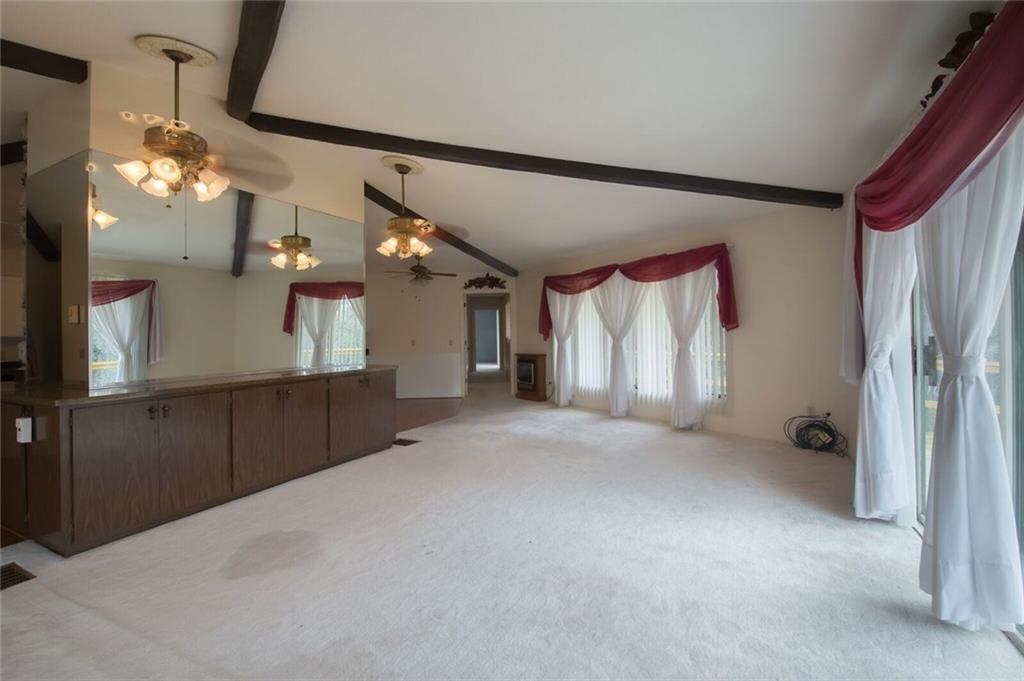 288 Rockledge Road Spruce Pine, NC 28777 - Photo 5 of 27 a view of a storage & utility room