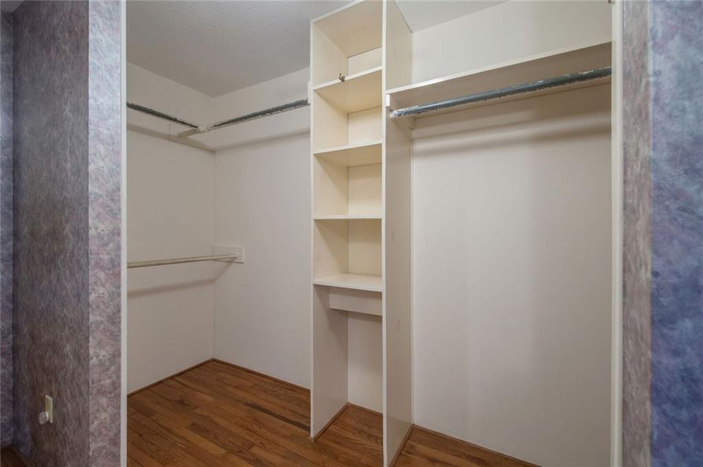 288 Rockledge Road Spruce Pine, NC 28777 - Photo 10 of 27 a view of an empty walk in closet