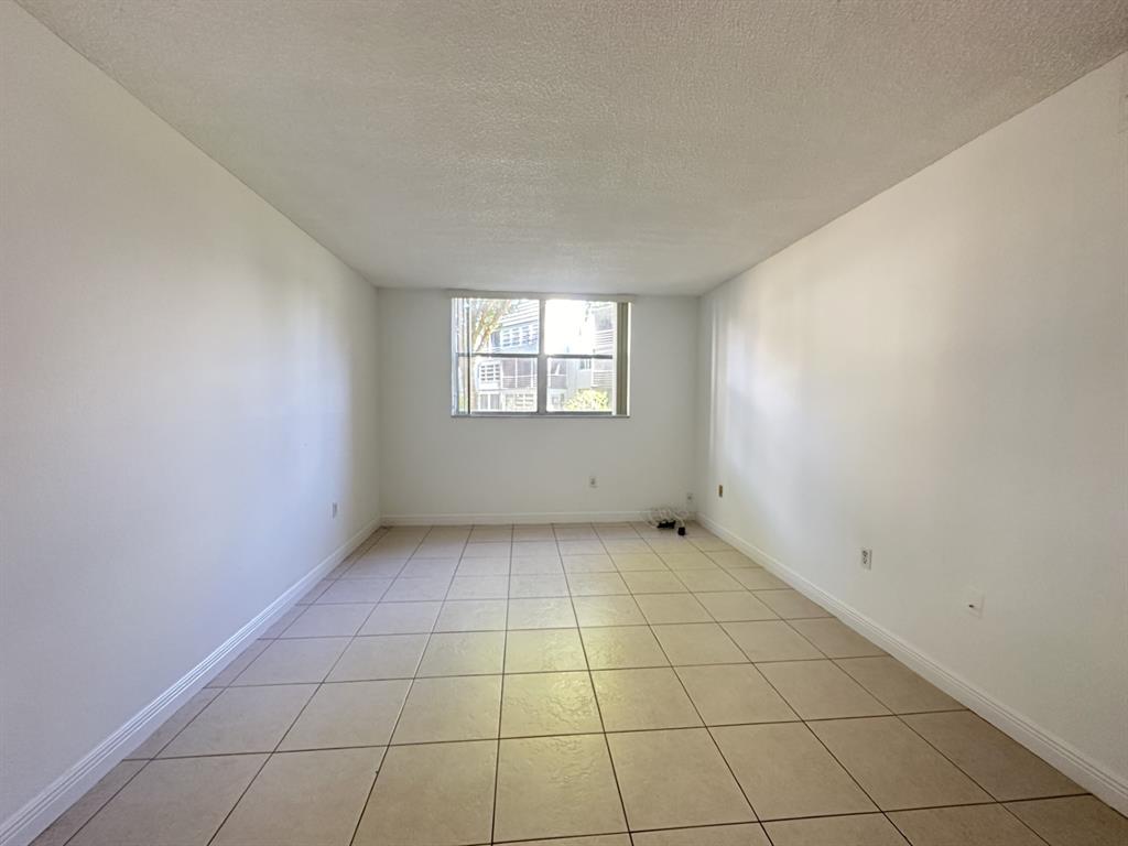9401 Lime Bay Boulevard, Unit 115 Tamarac, FL 33321 - Photo 8 of 20