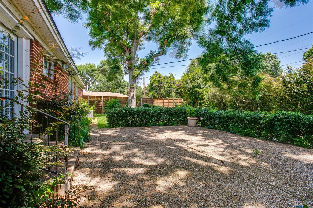 522 Mayrant Drive Dallas, TX 75224 - Photo 38 of 40