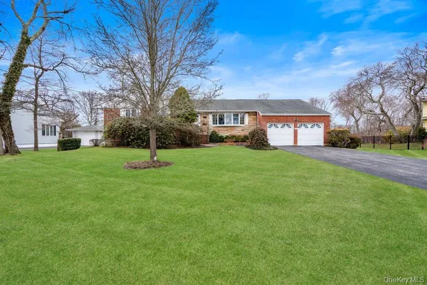 $848,803 | 848 Hampshire Road, Bay Shore, NY 11706