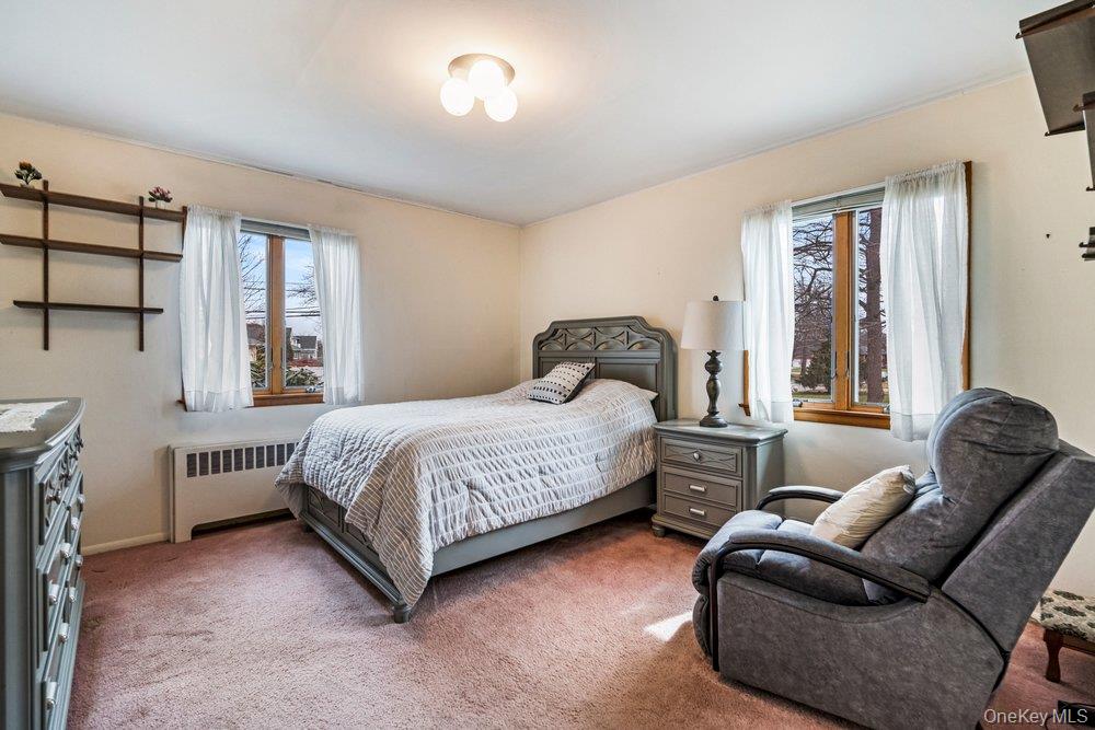 848 Hampshire Road Bay Shore, NY 11706 - Photo 23 of 30