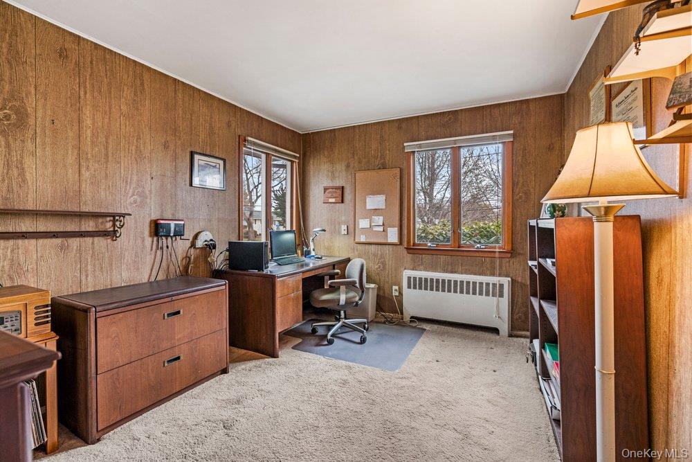 848 Hampshire Road Bay Shore, NY 11706 - Photo 24 of 30