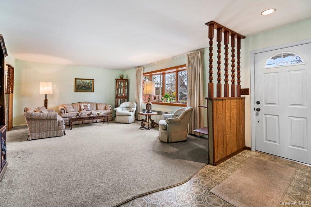 848 Hampshire Road Bay Shore, NY 11706 - Photo 6 of 30