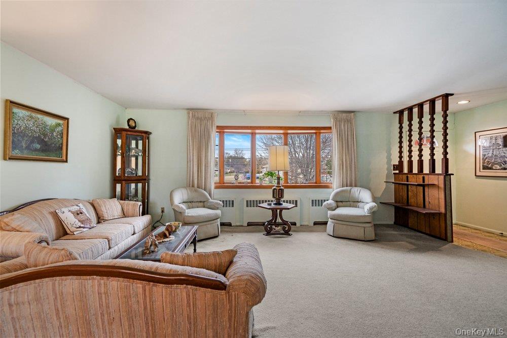 848 Hampshire Road Bay Shore, NY 11706 - Photo 8 of 30