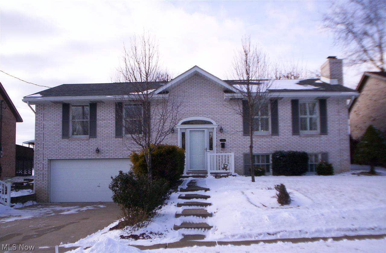 1319 Courtland Road Weirton, WV 26062 - Photo 1 of 1