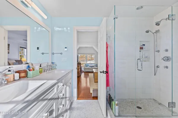 $14,500 | 18 West End Avenue, Old Greenwich, CT 06870