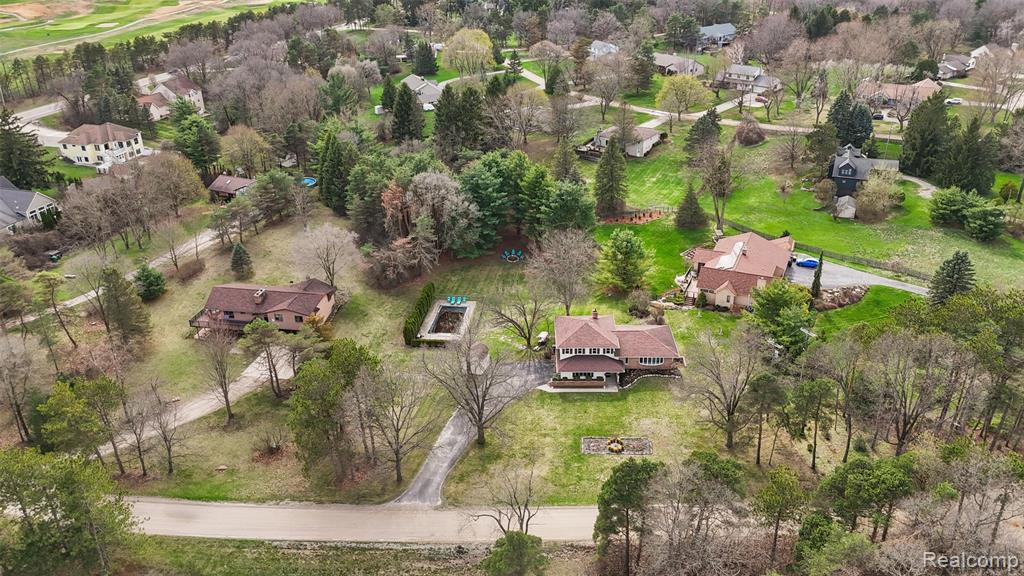 125 Cayuga Road Lake Orion, MI 48362 - Photo 36 of 53