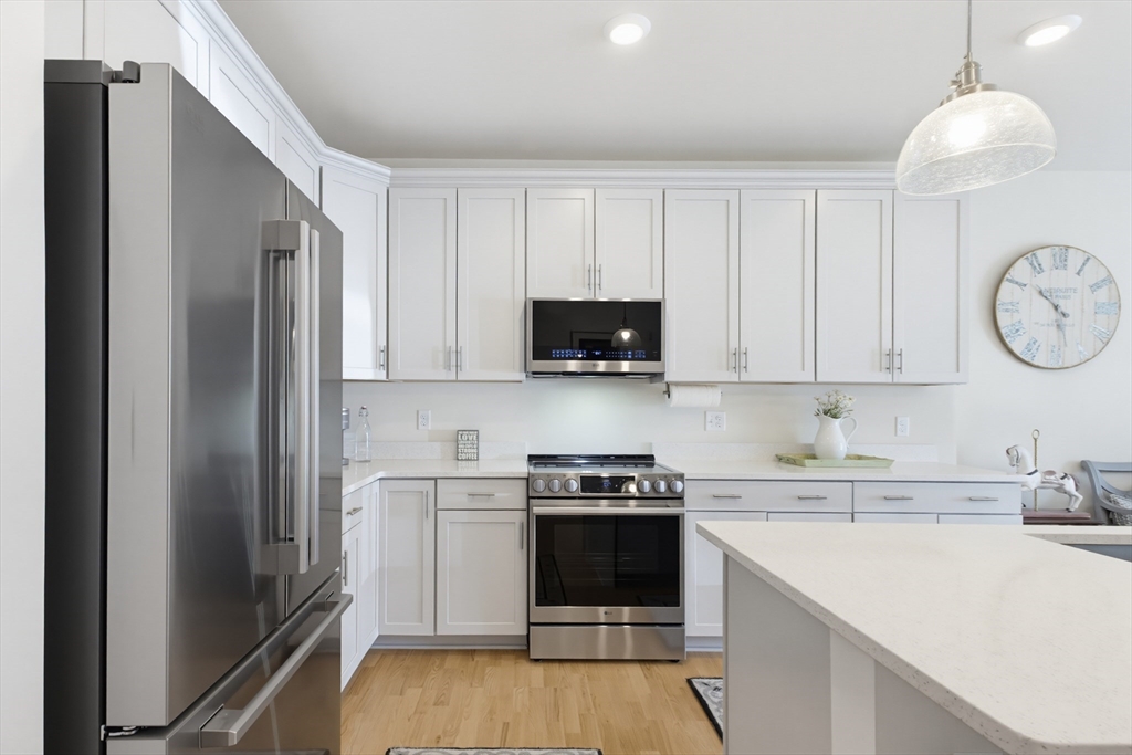401 Emery Lane, Unit 106 Sudbury, MA 01776 - Photo 14 of 33