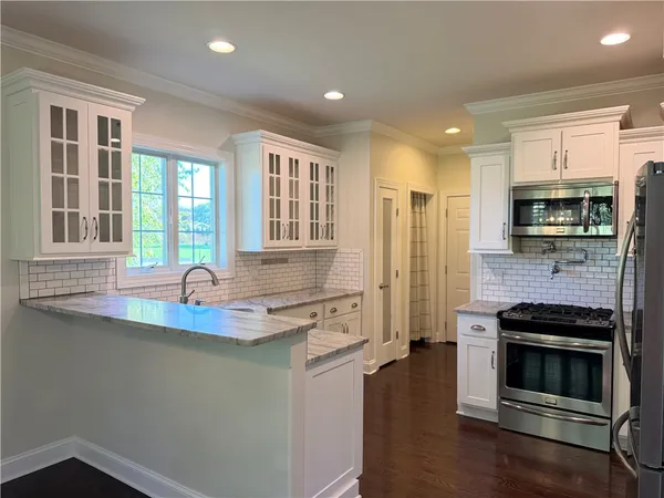$300,000 | 405 Greystone Drive, Horseheads, NY 14845