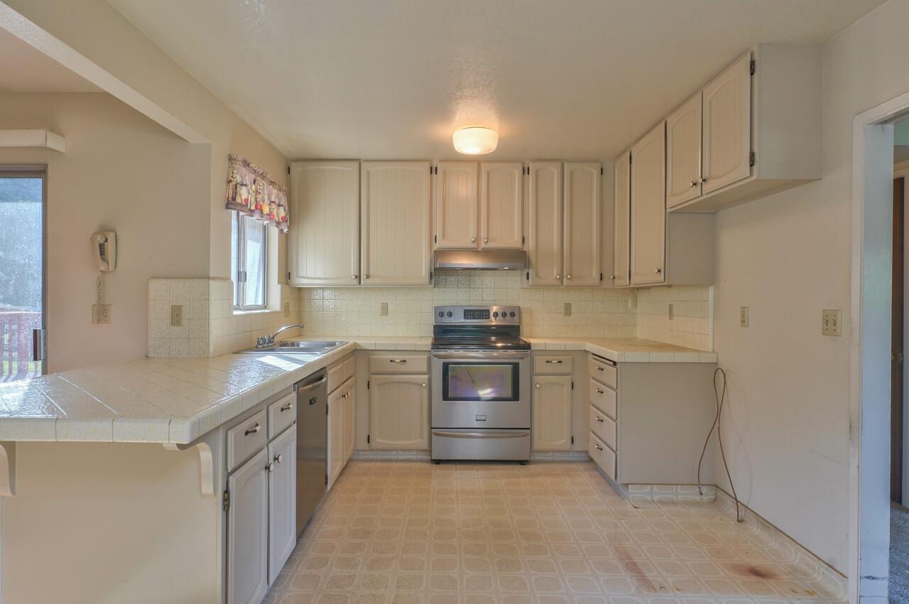 9321 King Road Salinas, CA 93907 - Photo 9 of 39 Gallery Image 9