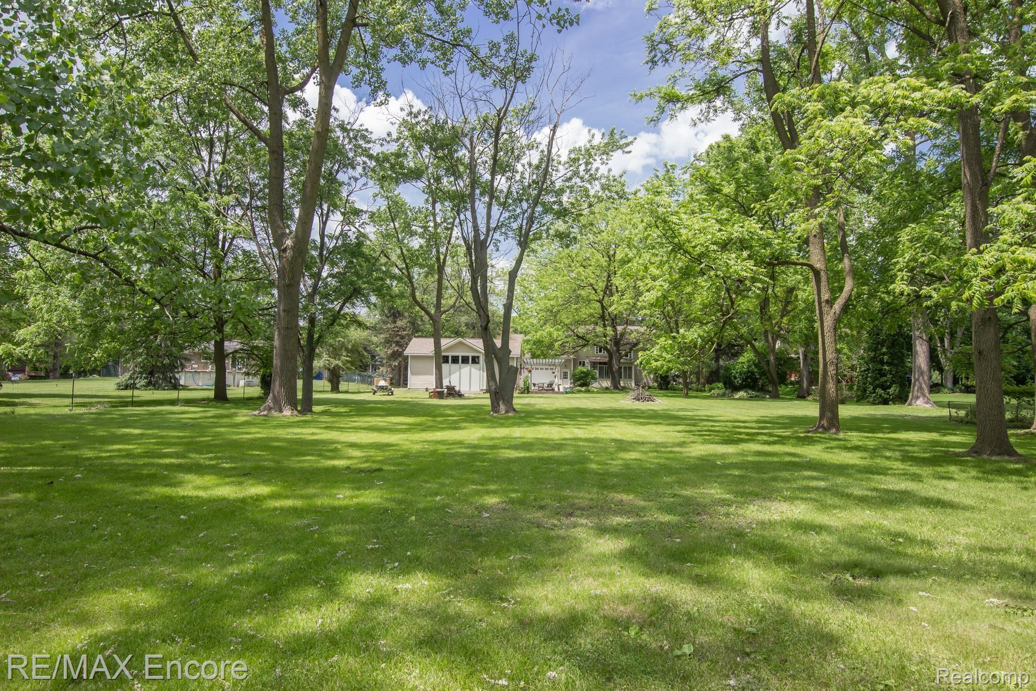 2645 Hickory Lawn Road Rochester, MI 48307 - Photo 38 of 39 1 Acre Lot