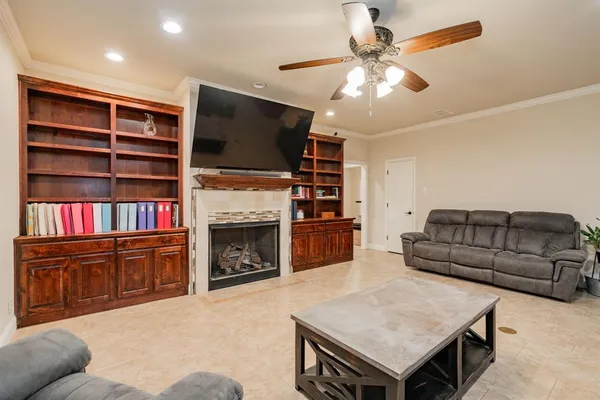 $949,000 | 2687 McClendon Road, Weatherford, TX 76088