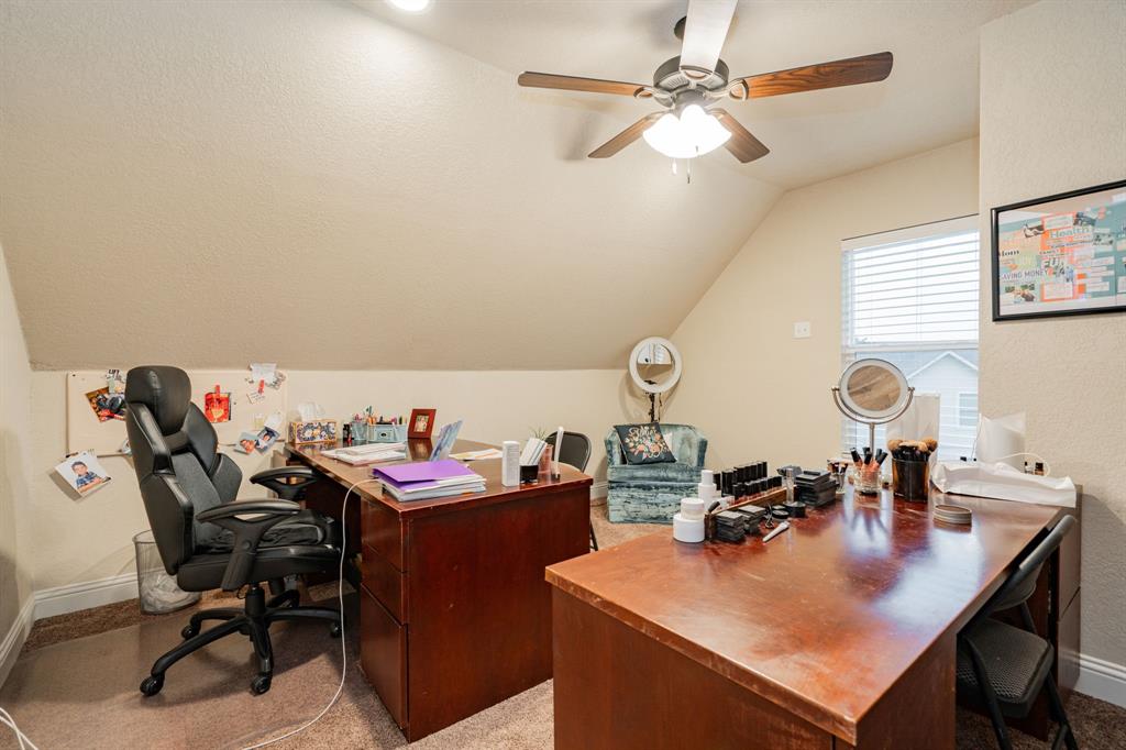 2687 McClendon Road Weatherford, TX 76088 - Photo 33 of 40 a view of a workspace with furniture