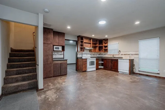 $999,999 | 2687 McClendon Road, Weatherford, TX 76088