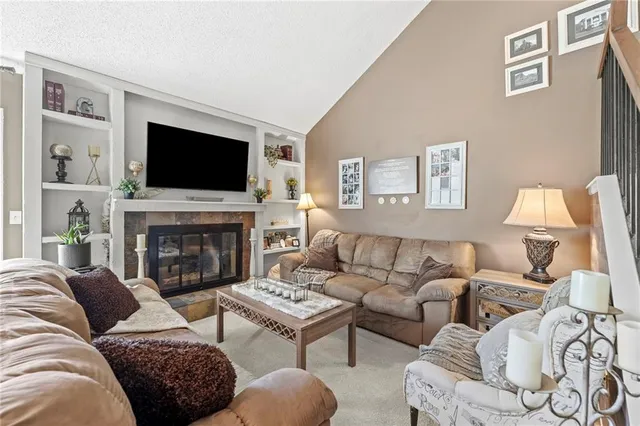 $200,000 | 721 East 121st Street, Kansas City, MO 64146