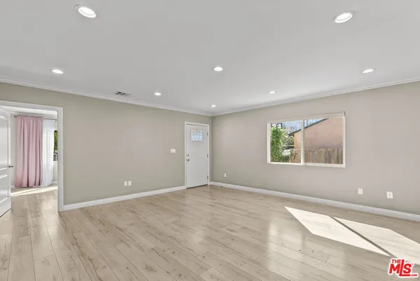 $3,795 | 6717 Cedros Avenue, Van Nuys, CA 91405